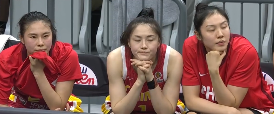 开云在哪里开户-中国女篮15分惨败原因曝光！4人表现拉胯，宫鲁鸣强推新人引争议